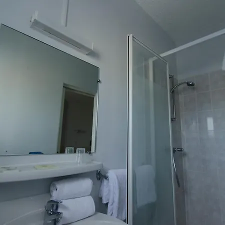 Le Homard Bleu Hotel